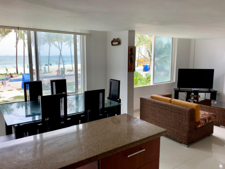 Limsor Beach 215 (38)